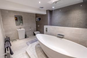 Photo 9- click for photo gallery